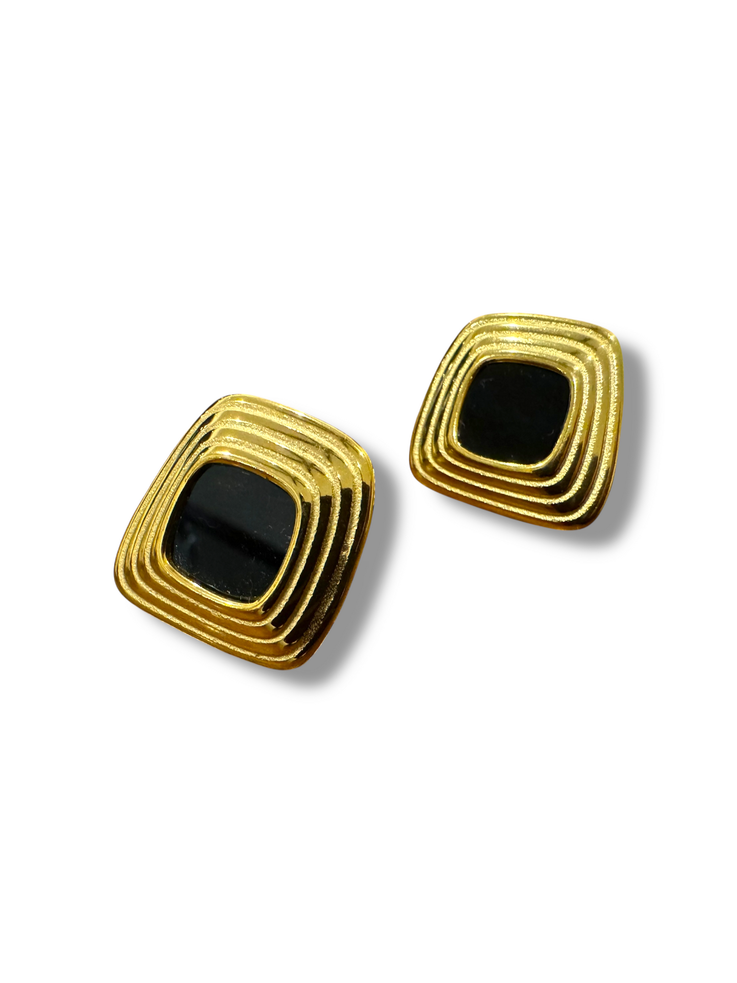 ARETES CLASSIC BLACK