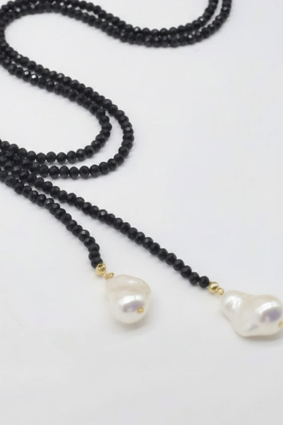 Collar Black Coffee