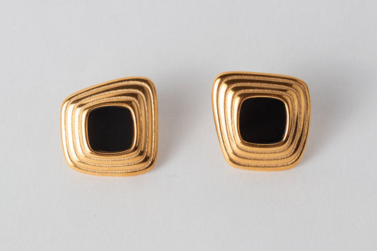 ARETES CLASSIC BLACK